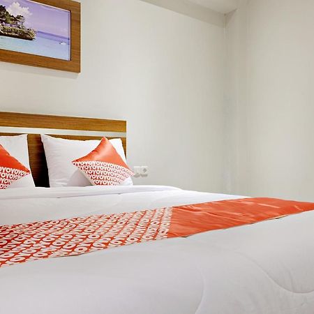 โอโย 2756 อนาตา Hotel มากาซาร์ ภายนอก รูปภาพ