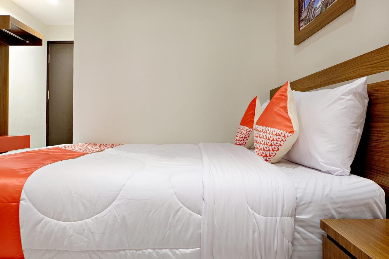 โอโย 2756 อนาตา Hotel มากาซาร์ ภายนอก รูปภาพ