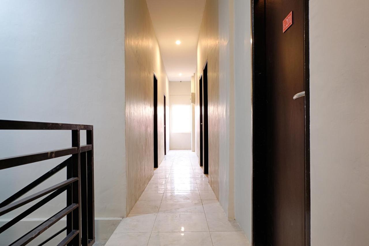 โอโย 2756 อนาตา Hotel มากาซาร์ ภายนอก รูปภาพ